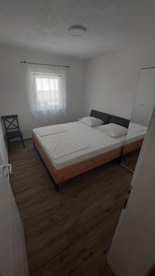 Apartmani Mlinar - Two Bedroom Apartment With Seaview Grebaštica Exteriér fotografie